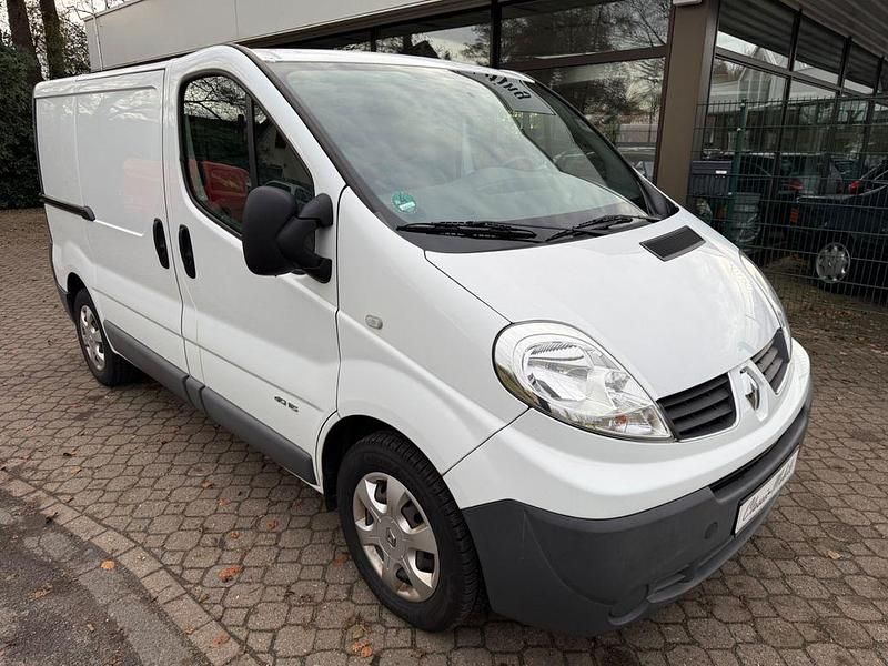 Weiß Gebraucht 2014 Renault Trafic Van | 8.950 € (Superpreis) - Bild 1/4