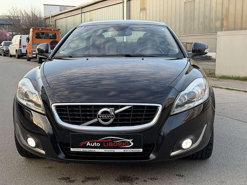 Gebraucht Volvo C70 Summum 177 PS (130 kW) 2013 Schwarz Cabrio