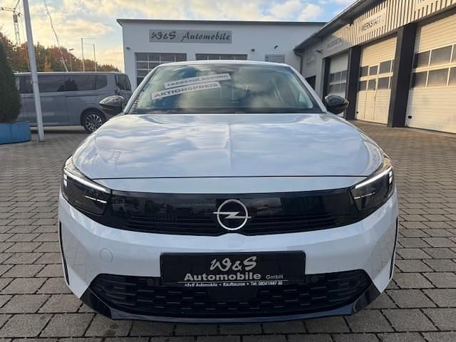 Gebraucht Opel Corsa Edition 101 PS (74 kW) 2025 Kontur weiß Limousine