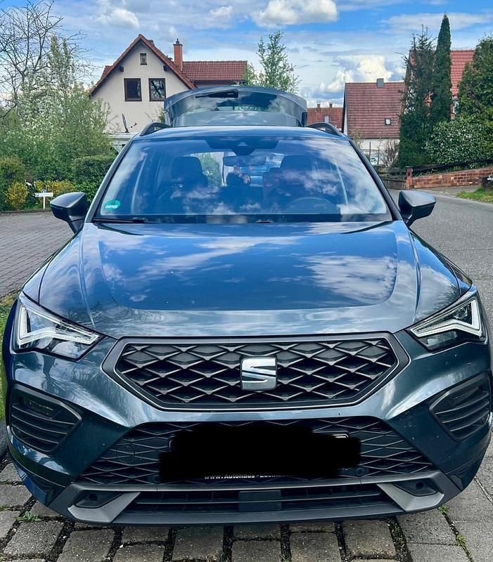 Grau Gebraucht 2021 Seat Ateca FR SUV | 25.500 € (Fairer Preis) - Bild 1/4