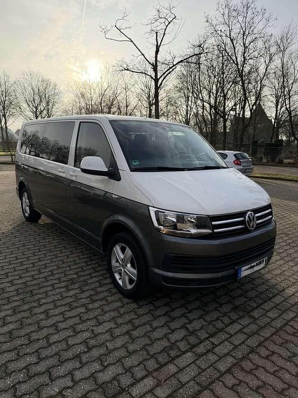 Gebraucht VW Caravelle 150 PS (110 kW) 2018 Weiß Van / Kleinbus