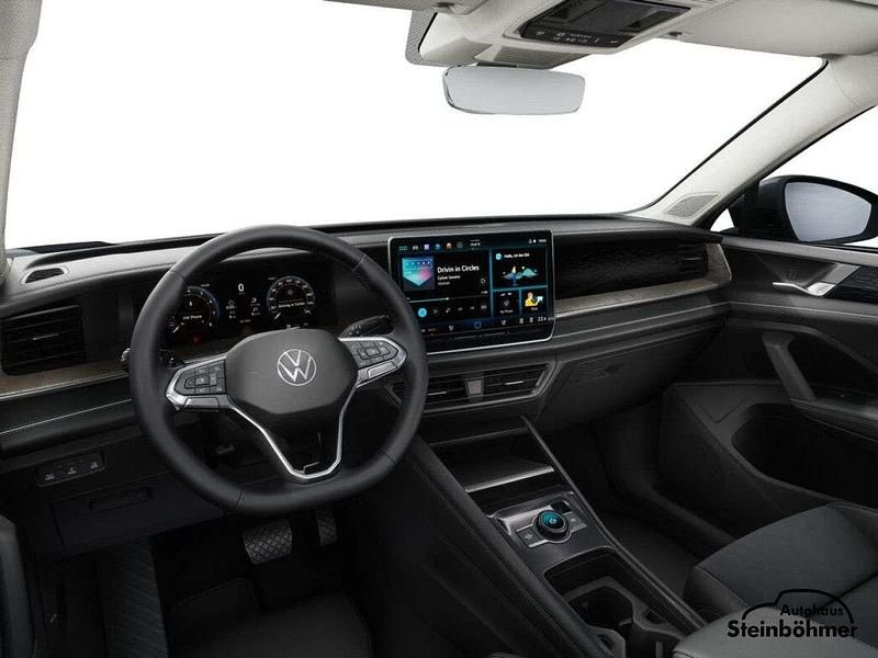 Neu VW Tayron Elegance 150 PS (110 kW) 2025 Grau SUV