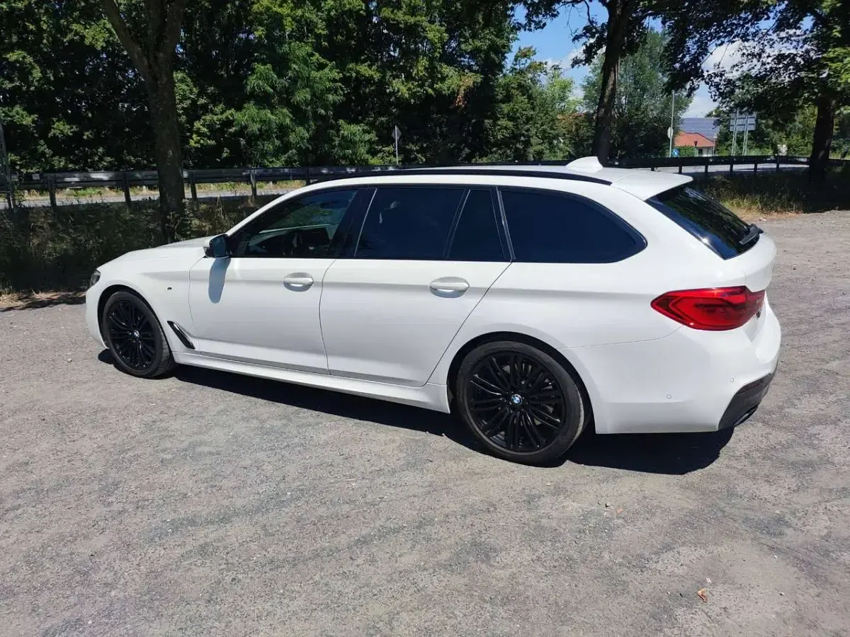 Gebraucht BMW 540 M Sport 340 PS (250 kW) 2019 Weiß Kombi