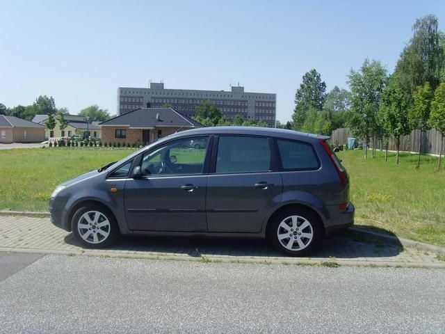 Gebraucht Ford C-MAX Ghia 136 PS (100 kW) 2004 Grau metallic Van / Kleinbus