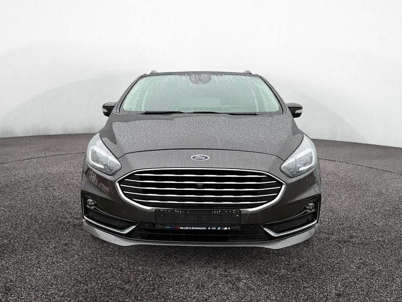 Gebraucht Ford S-MAX Titanium 190 PS (139 kW) 2020 Grau Van / Kleinbus