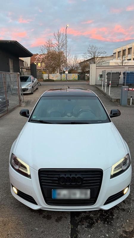 Gebraucht Audi A3 S-Line 140 PS (102 kW) 2009 Weiß Kleinwagen