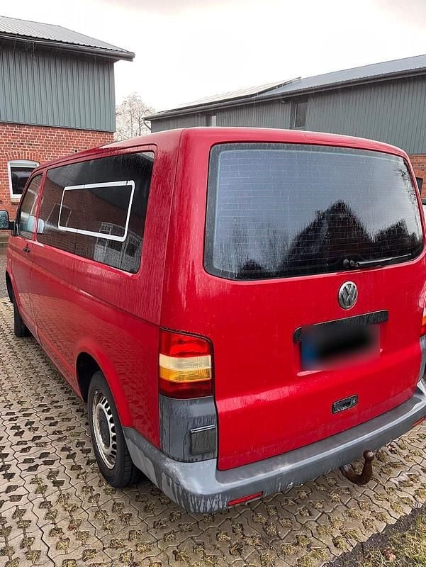 Gebraucht VW Caravelle 102 PS (75 kW) 2006 Rot Van / Kleinbus