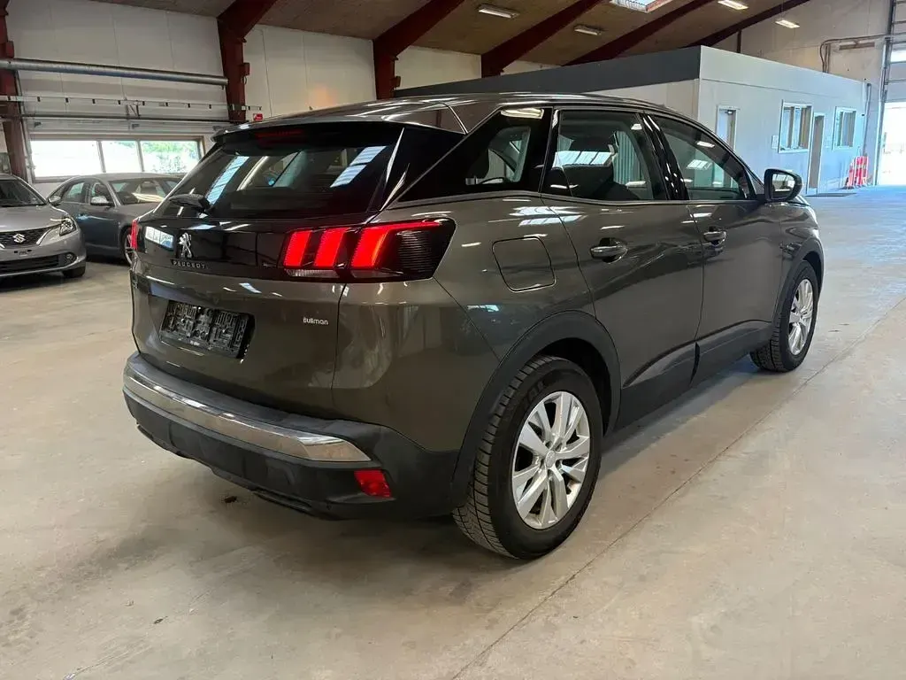 Gebraucht Peugeot 3008 Active 99 PS (72 kW) 2018 Braun SUV