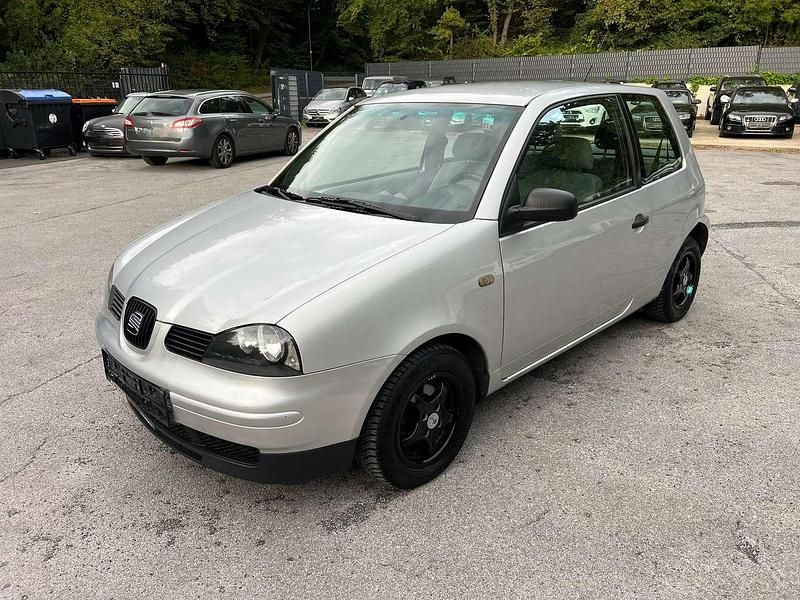 Grau Gebraucht 2002 Seat Arosa Stella Kleinwagen | 1.490 € (Fairer Preis) - Bild 1/4
