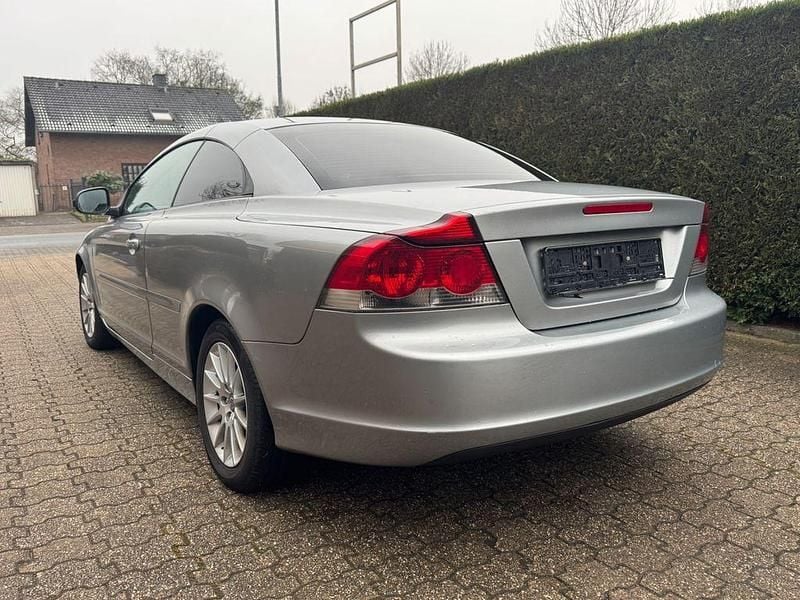 Gebraucht Volvo C70 Kinetic 136 PS (100 kW) 2009 Grau Cabrio