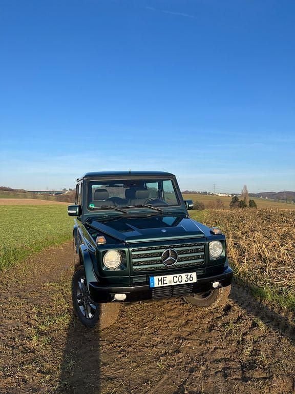 Grün Gebraucht 2009 Mercedes G320 SUV | 47.000 € (Etwas zu teuer) - Bild 1/4