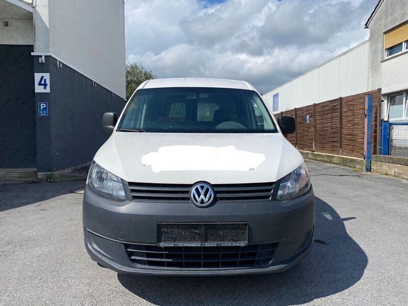 Weiß Gebraucht 2011 VW Caddy Maxi Van / Kleinbus | 4.750 € - Bild 1/4