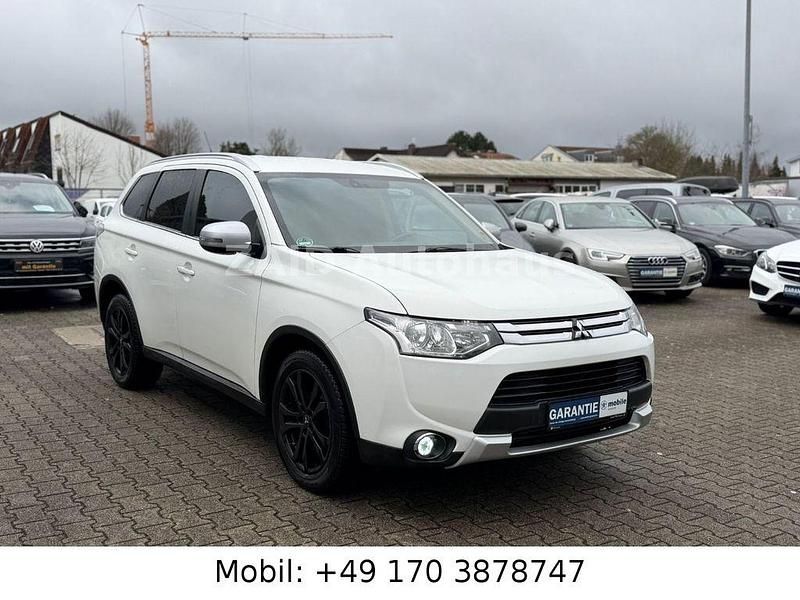 Gebraucht Mitsubishi Outlander Diamant Edition 150 PS (110 kW) 2015 Weiß SUV