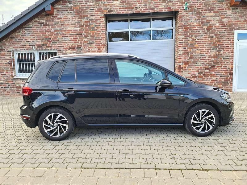 Gebraucht VW Golf VII Join 131 PS (96 kW) 2019 Schwarz Kombi