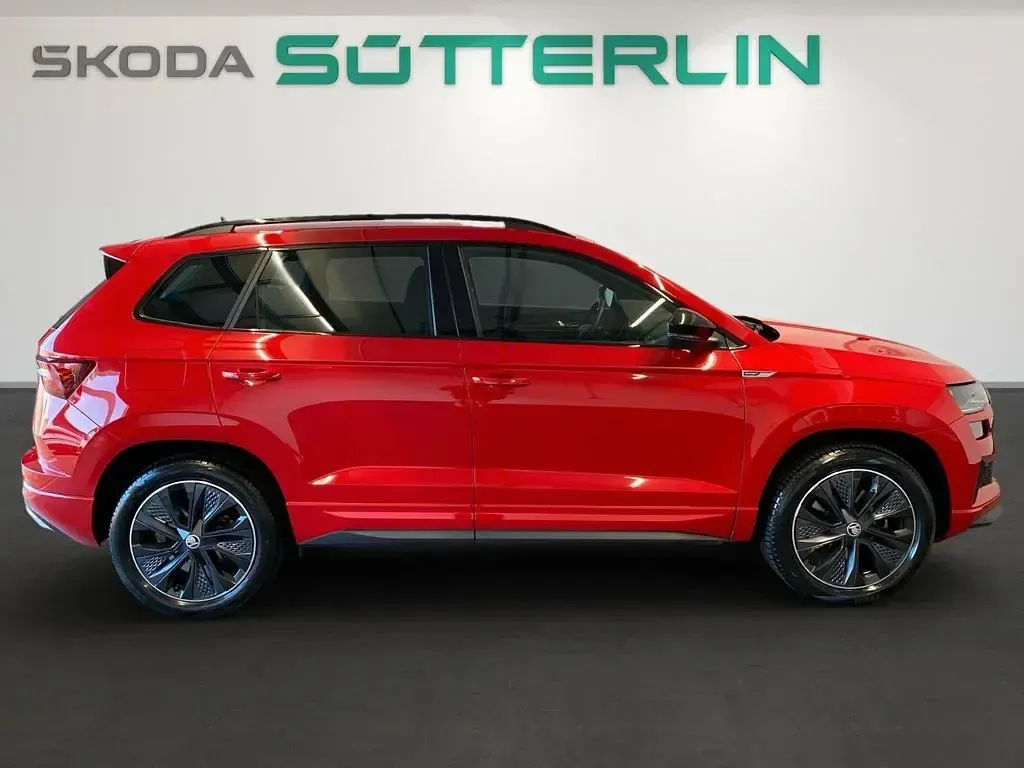Gebraucht Skoda Karoq SportLine 190 PS (139 kW) 2023 Rot SUV