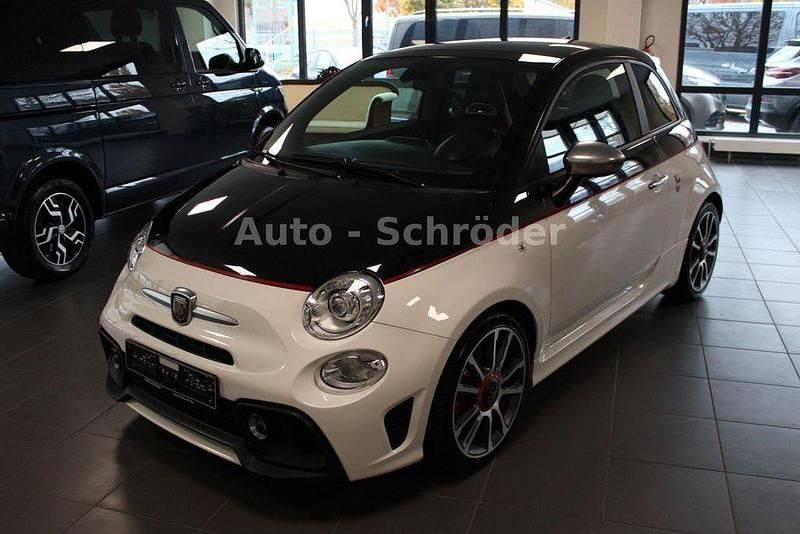 Gebraucht Abarth 595 Turismo 165 PS (121 kW) 2021 Weiß Kleinwagen