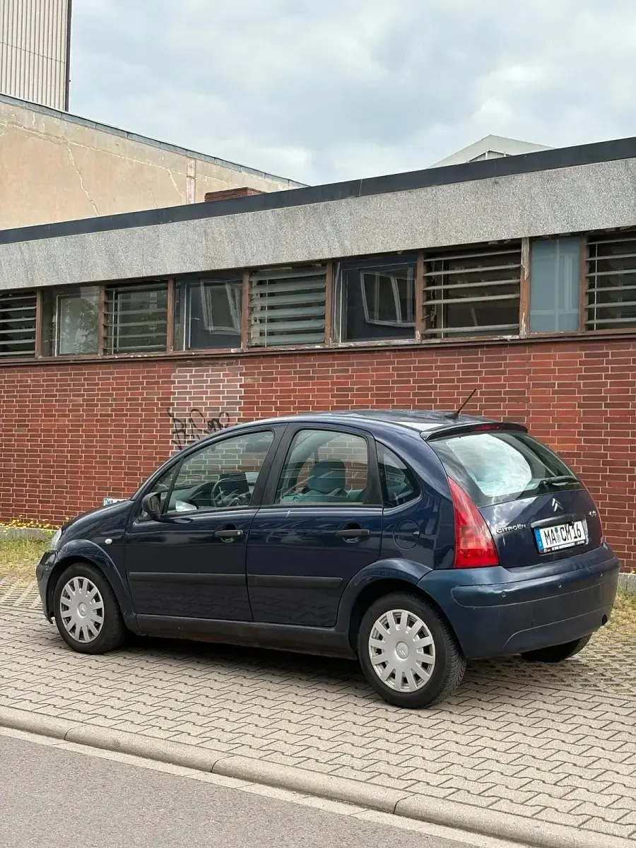 Used Citroën C3 73 HP (53 kW) 2003 Blue Hatchback