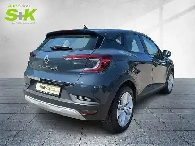 Gebraucht Renault Captur Zen 140 PS (102 kW) 2022 Blau SUV