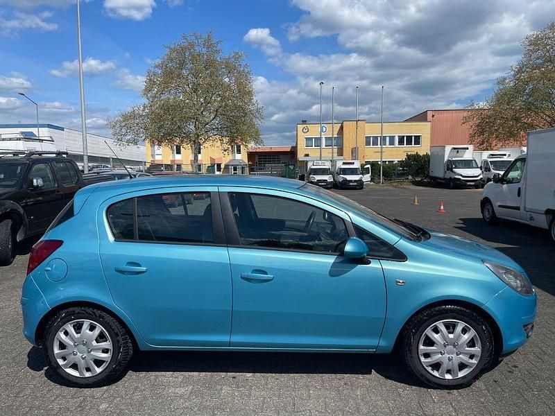Gebraucht Opel Corsa Innovation 101 PS (74 kW) 2010 Blau Kleinwagen