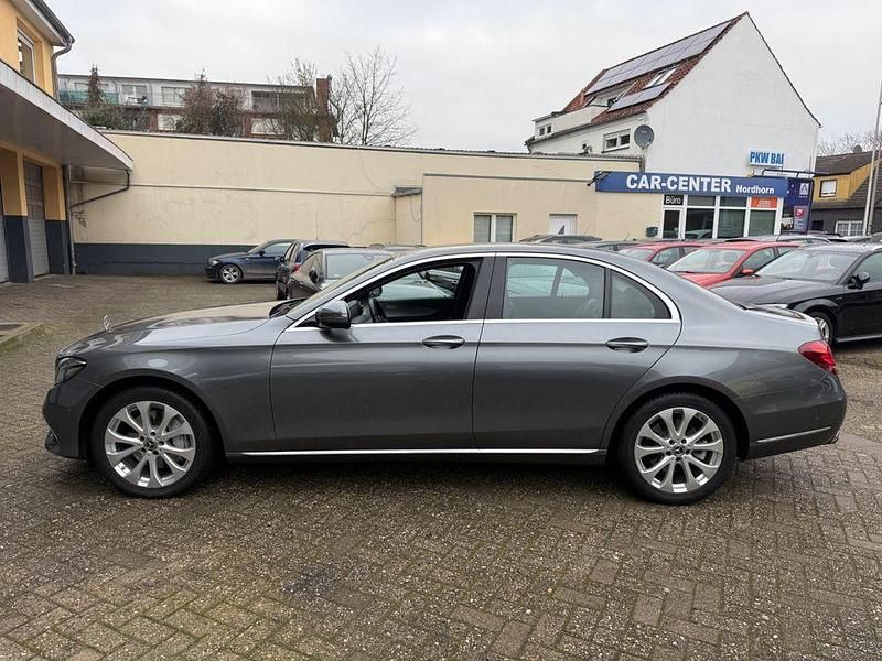 Gebraucht Mercedes E350 Exclusive 258 PS (189 kW) 2016 Grau Limousine