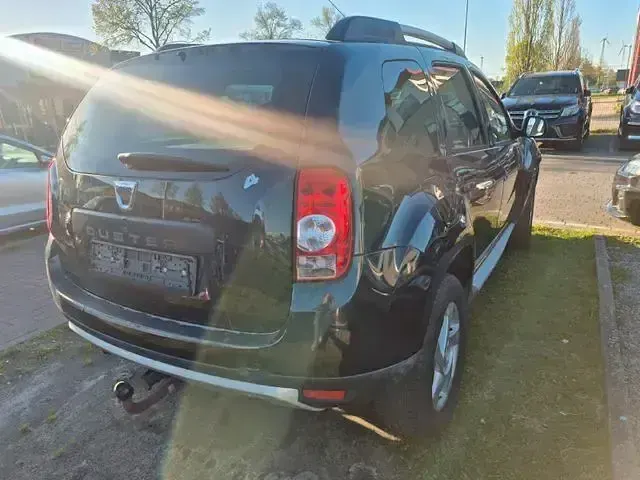 Gebraucht Dacia Duster Prestige 105 PS (77 kW) 2012 Perlmuttschwarz (metallic) SUV