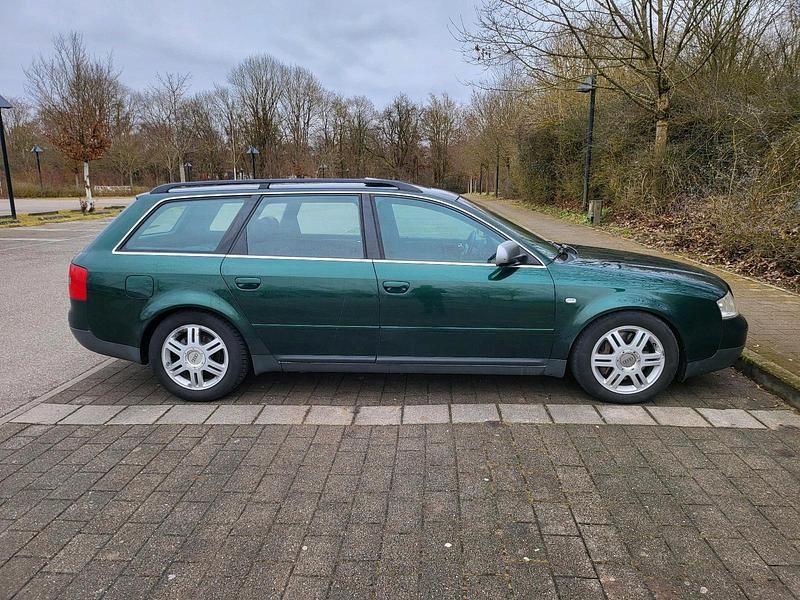 Gebraucht Audi A6 230 PS (169 kW) 2001 Grün Kombi