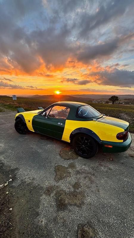 Gebraucht Mazda MX5 131 PS (96 kW) 1997 Schwarz Cabrio