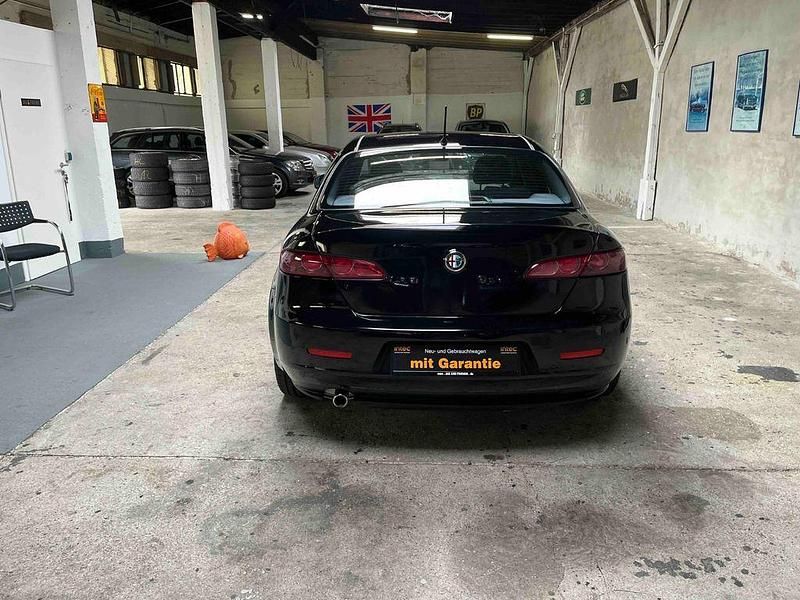 Occasion Alfa Romeo 159 170 ch (125 kW) 2011 Noir Berline