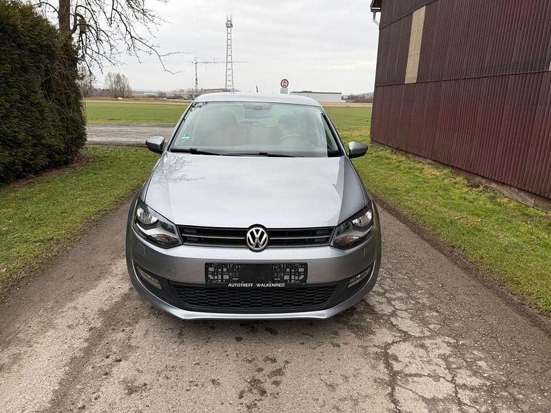 Gebraucht VW Polo Team 105 PS (77 kW) 2011 Silber Kleinwagen