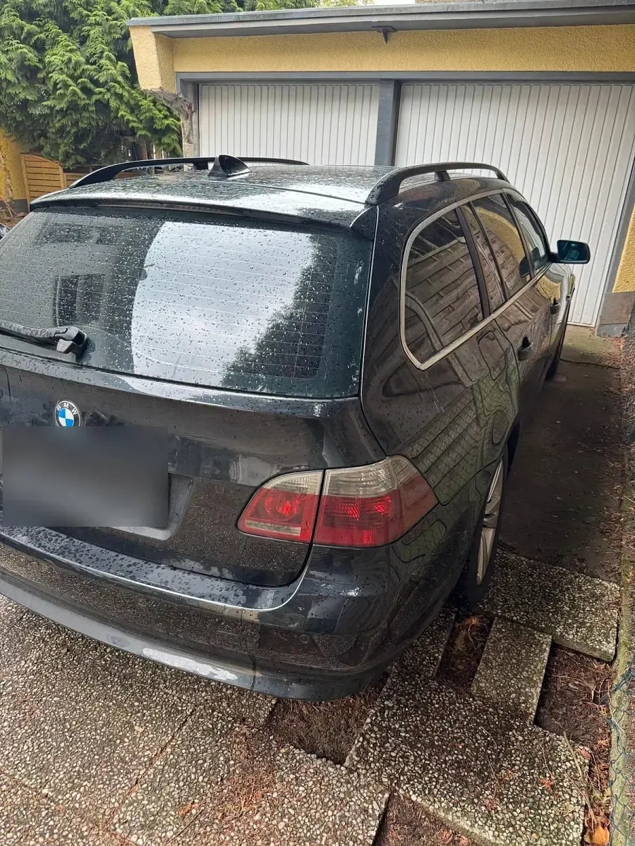 Gebraucht BMW 530 231 PS (169 kW) 2006 Schwarz Kombi
