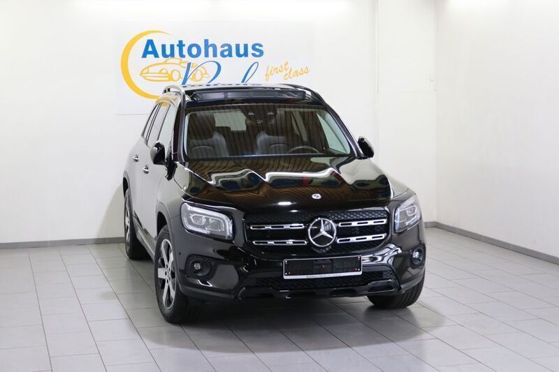 Nachtschwarz Gebraucht 2022 Mercedes GLB200 Progressive SUV | 30.990 € (Fairer Preis) - Bild 1/4