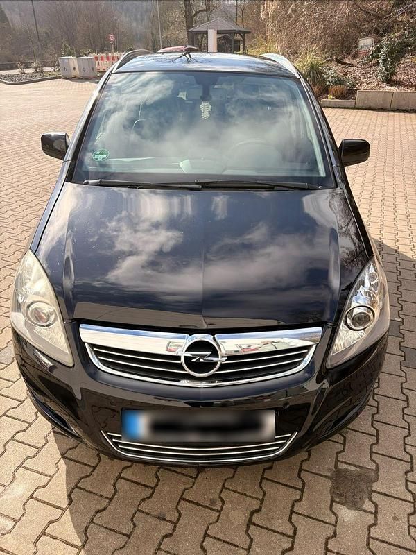 Gebraucht Opel Zafira Selection 140 PS (102 kW) 2010 Schwarz Van / Kleinbus