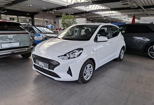 Gebraucht Hyundai i10 Select 63 PS (46 kW) 2024 Weiß Kleinwagen