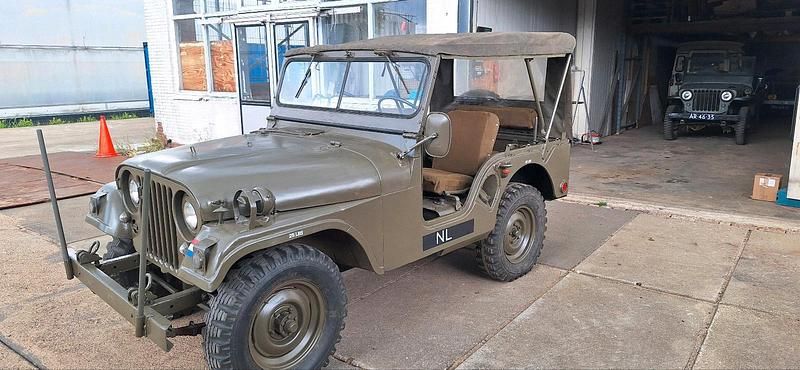 Grün Gebraucht 1956 Jeep Willys SUV | 13.500 € - Bild 1/4