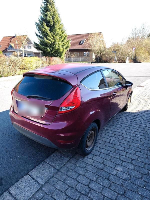 Gebraucht Ford Fiesta 81 PS (59 kW) 2009 Kleinwagen