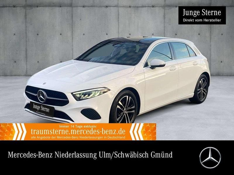 Weiß Gebraucht 2024 Mercedes A200 Advanced Limousine | 29.290 € (Fairer Preis) - Bild 1/3