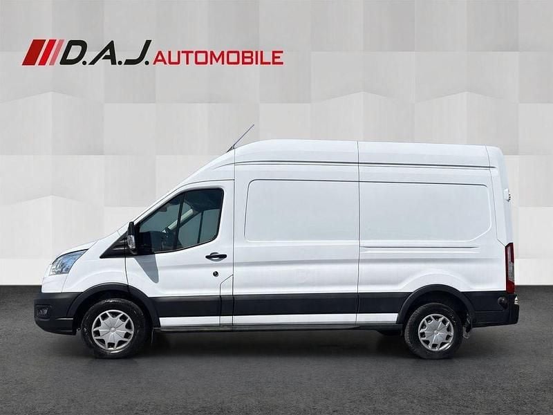 Używany Ford Transit Trend 170 KM (125 kW) 2020 Biały Sedan/Limuzyna