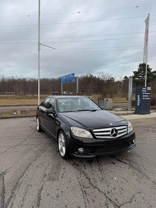 Gebraucht Mercedes C300 AMG 230 PS (169 kW) 2010 Schwarz Limousine
