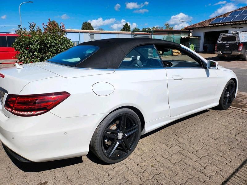 Weiß Gebraucht 2013 Mercedes E350 AMG Cabrio | 15.000 € (Guter Preis) - Bild 1/4