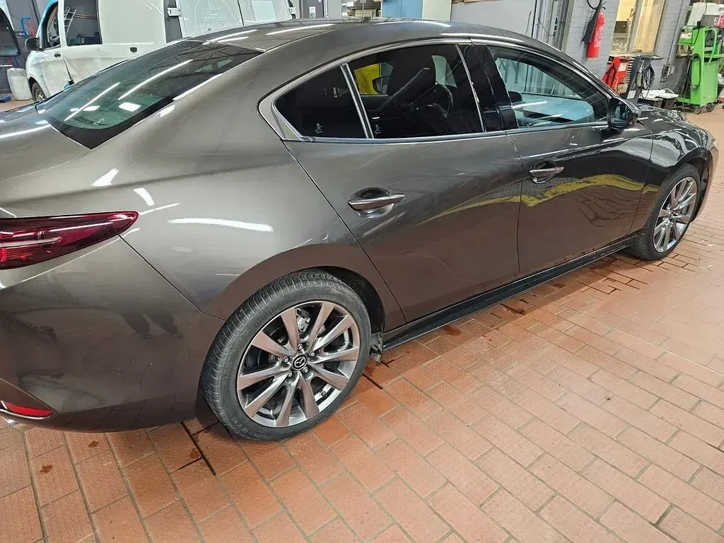 Gebraucht Mazda 3 Selection 186 PS (136 kW) 2020 Braun Limousine