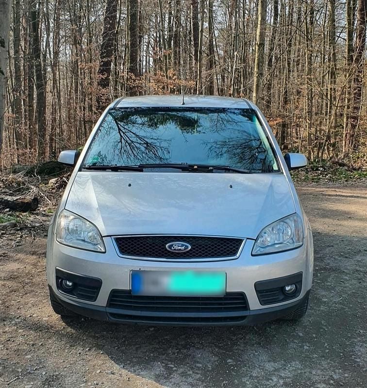 Second-hand Ford Focus 101 CP (74 kW) 2004 Argintiu Break