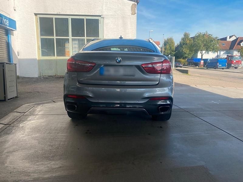 Gebraucht BMW X6 449 PS (330 kW) 2016 Grau SUV