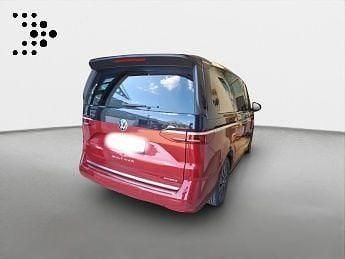 Second-hand VW Multivan Basis 218 CP (160 kW) 2022 Negru Monovolum