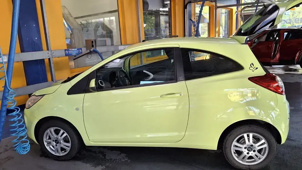 Gebraucht Ford Ka Trend 69 PS (50 kW) 2009 Grün Kleinwagen