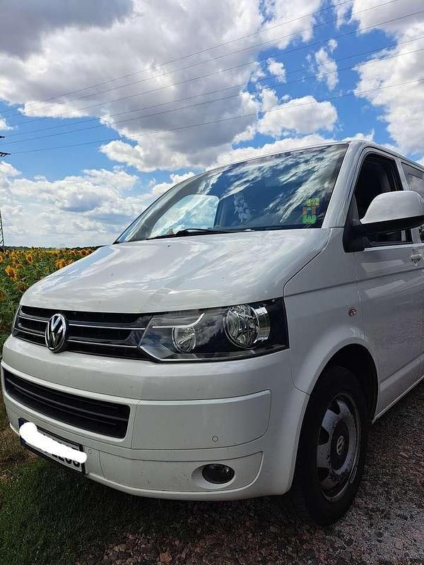 Gebraucht VW T5 Comfortline 140 PS (102 kW) 2013 Weiß Van