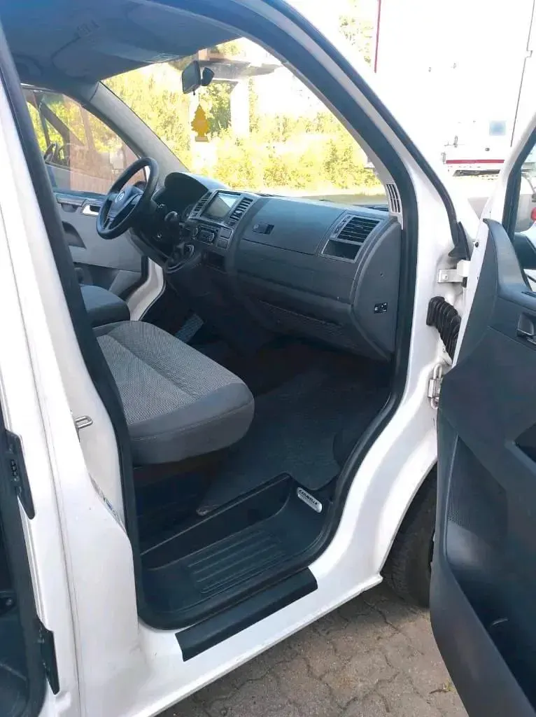 Gebraucht VW Caravelle 140 PS (102 kW) 2011 Weiß Van