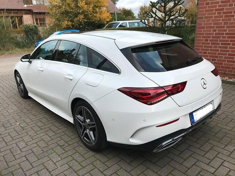 Gebraucht Mercedes CLA220 Shooting Brake AMG 190 PS (139 kW) 2019 Weiß Kombi