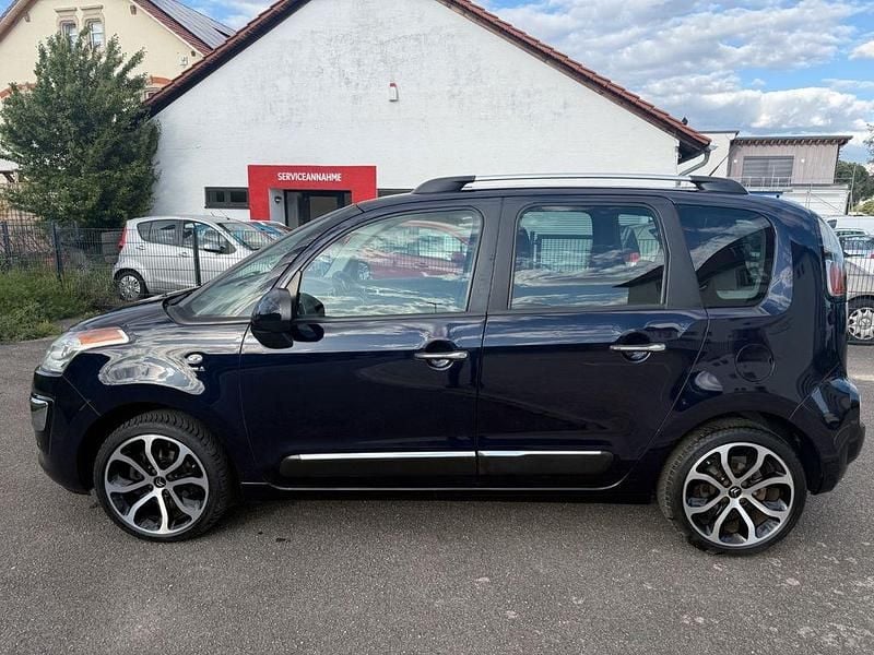 Second-hand Citroën C3 Picasso SELECTION 110 CP (80 kW) 2015 Albastru Monovolum