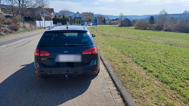 Gebraucht VW Golf VII 110 PS (80 kW) 2015 Grau Kombi