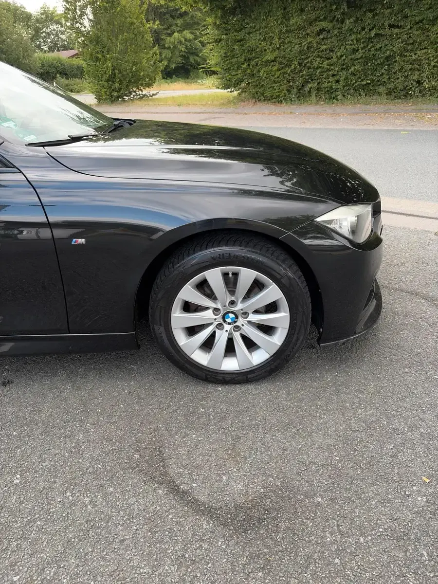 Gebraucht BMW 318 M Sport 143 PS (105 kW) 2014 Schwarz Kombi